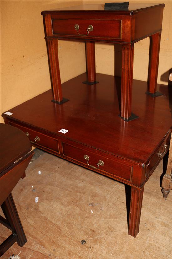 Mahogany 4 drawer coffee table & a similar lamp table(-)